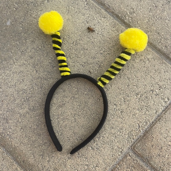 🐝Bee headband🐝 - Picture 3 of 6